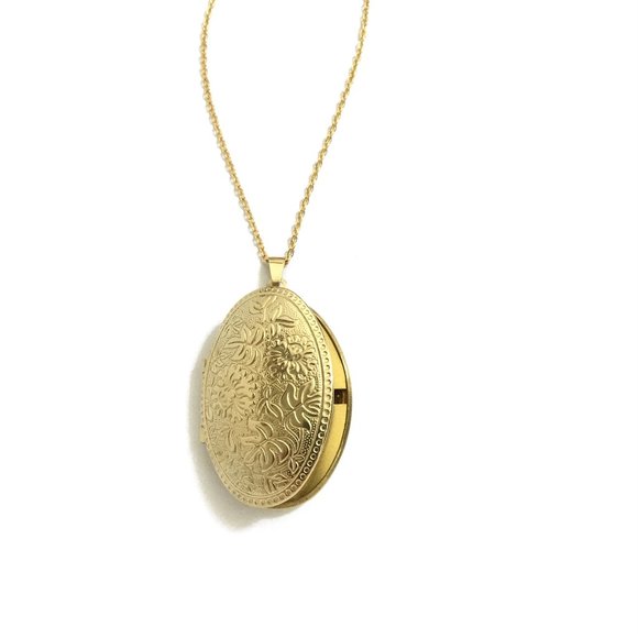 Oval Floral Ornate Keepsake Locket Necklace - Picture 2 of 4